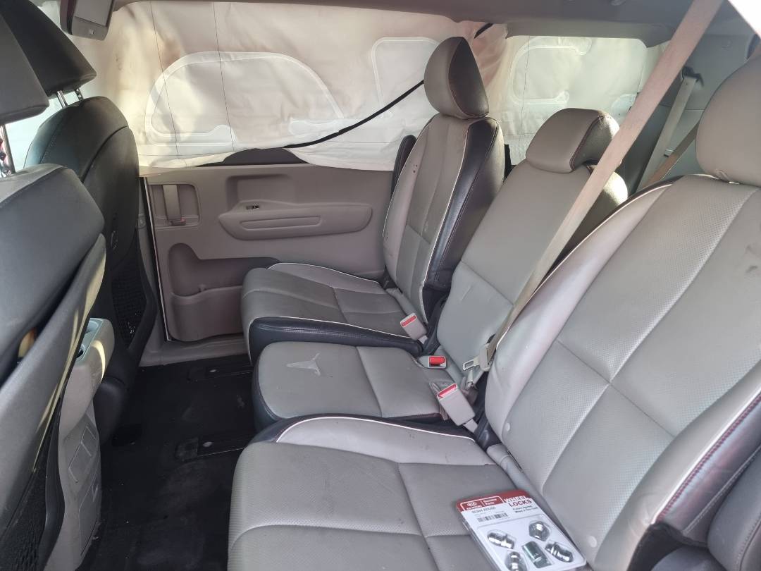 KIA SEDONA 2017 - Marhaba Auction Used Cars - Image 6