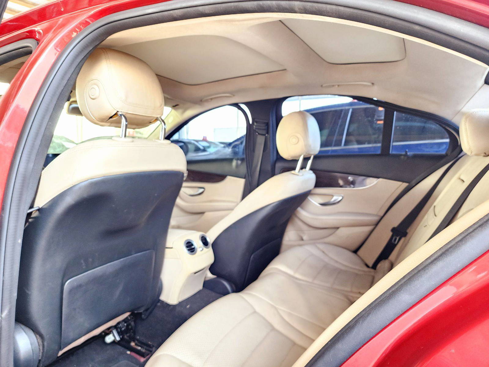 2018 MERCEDES BENZ C300 — 134006 Miles — Lot 215487 — Souq - Marhaba Auctions Used Cars - Image 6