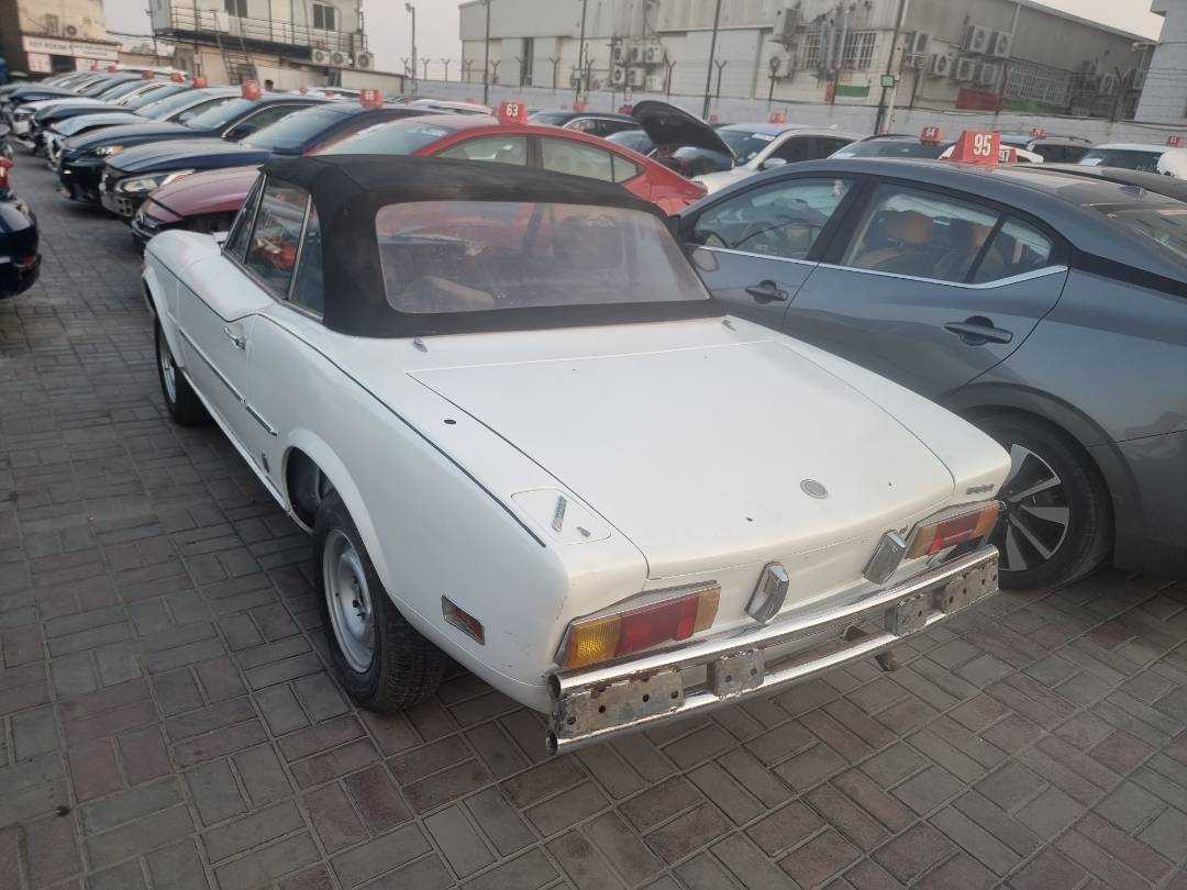 1978 FIAT SPIDER — 711157 Miles — Lot 10134569 — Ind. 12 - Marhaba Auctions Used Cars - Image 5