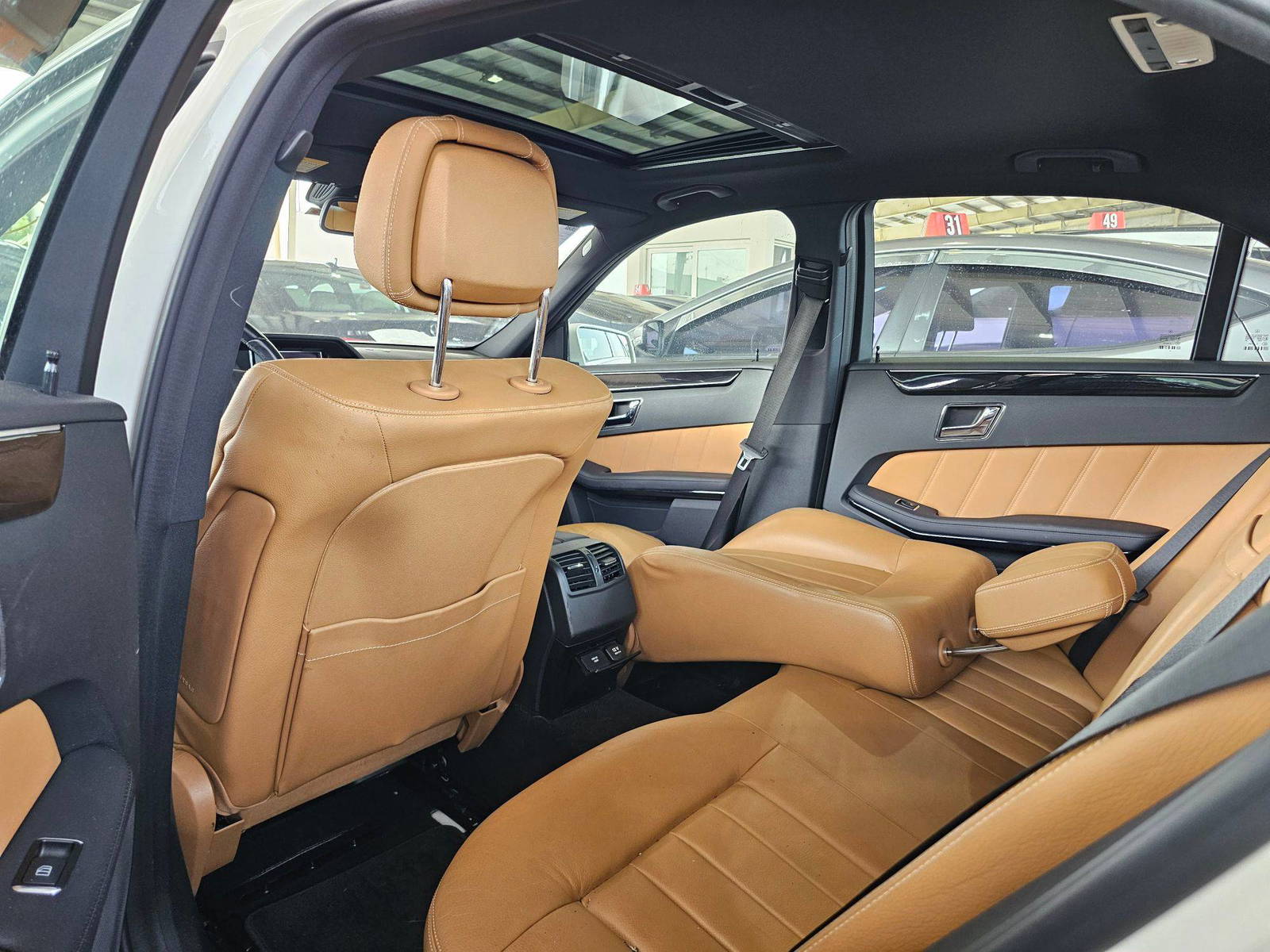 2011 MERCEDES BENZ E 350 — 145411 Miles — Lot 5GB0BA278437 — Main - Marhaba Auctions Used Cars - Image 6