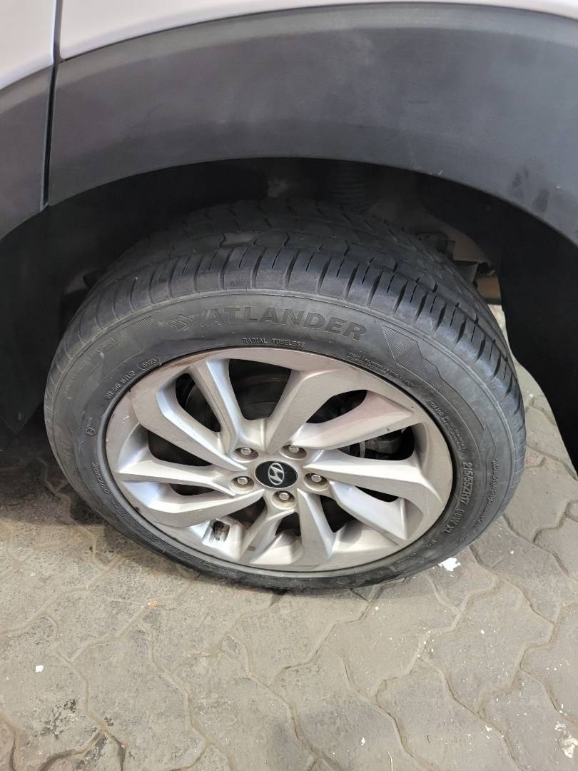 2016 HYUNDAI TUCSON — 176393 Miles — Lot U071133 — Main - Marhaba Auctions Used Cars - Image 9
