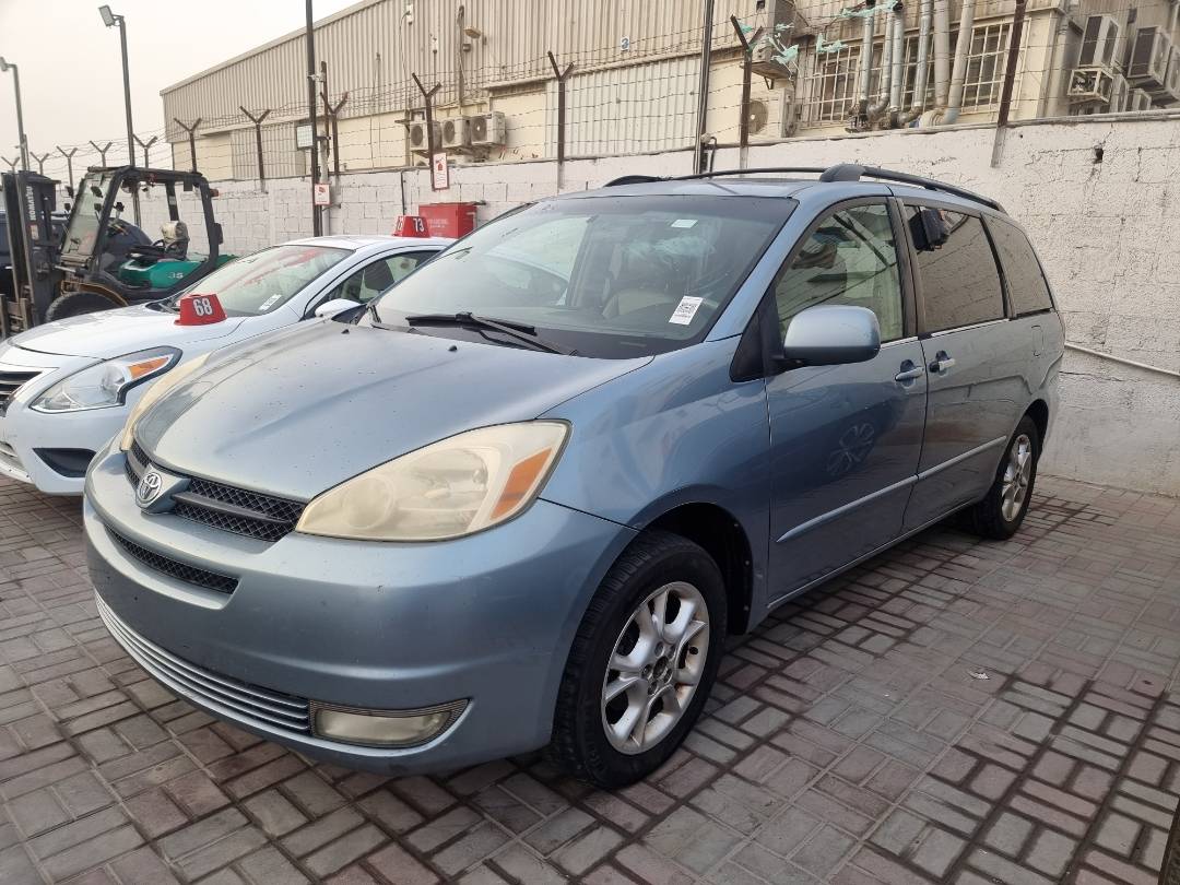 2005 TOYOTA SIENNA — 149601 Miles — Lot 124587 — Ind. 12 - Marhaba Auctions Used Cars - Image 3