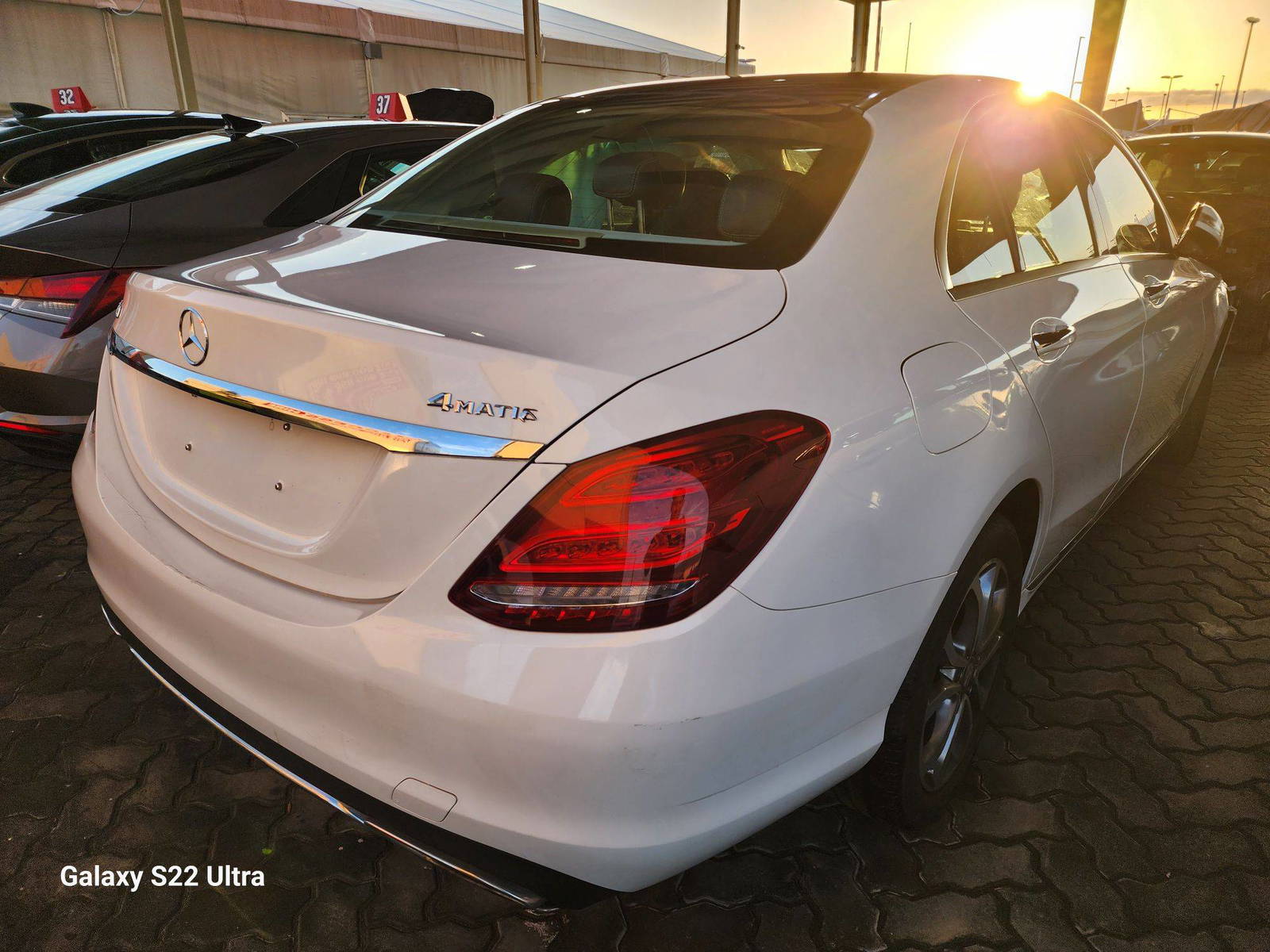 2015 MERCEDES BENZ C300 — 92400 Miles — Lot 37060324 - Marhaba Auctions Used Cars - Image 3