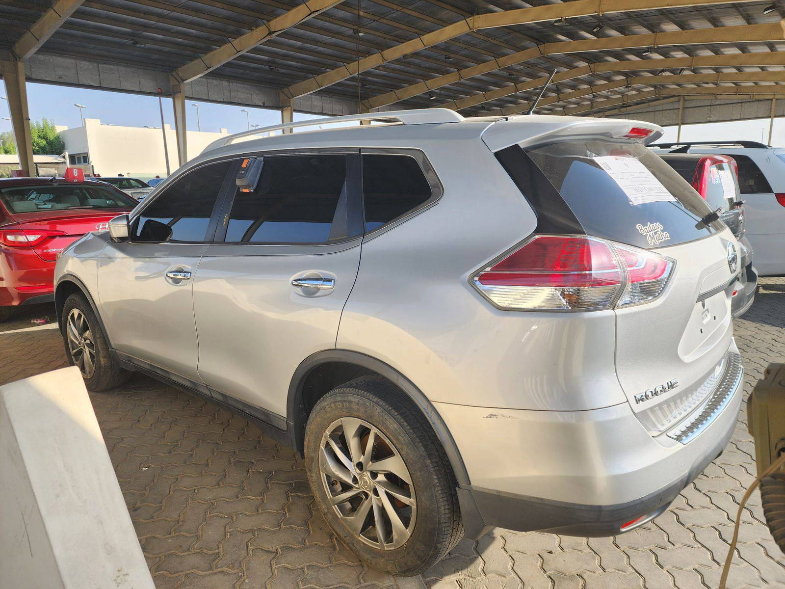 2015 NISSAN ROGUE — 136057 Miles — Lot 37638760 — Souq - Marhaba Auctions Used Cars - Image 3