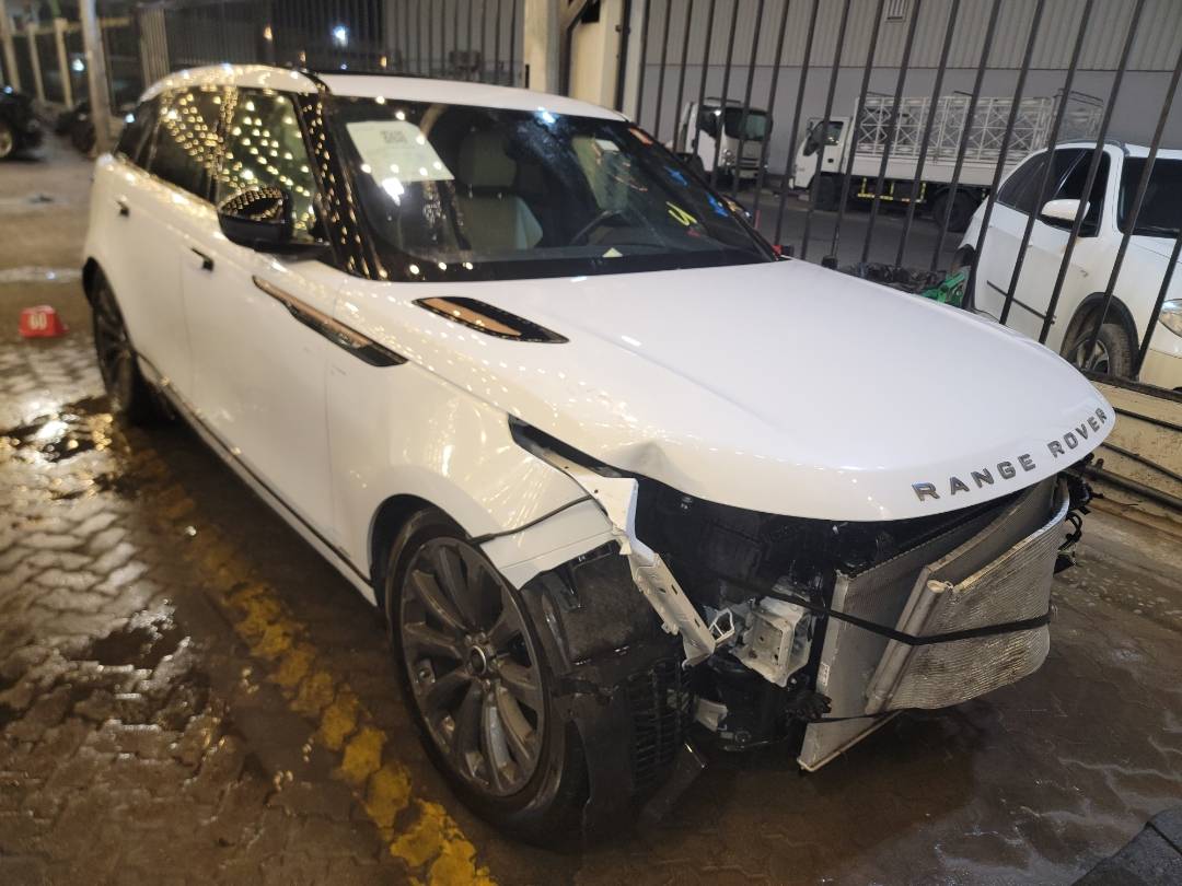 2018 LAND ROVER RANGE ROVER VELAR R-DYNAMIC S — 62424 Miles — Lot 37181382 - Marhaba Auctions Used Cars - Image 7