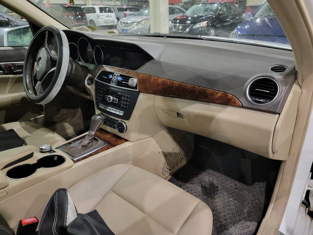 2013 MERCEDES BENZ C300 — 88541 Miles — Lot 36013798 - Marhaba Auctions Used Cars - Image 6