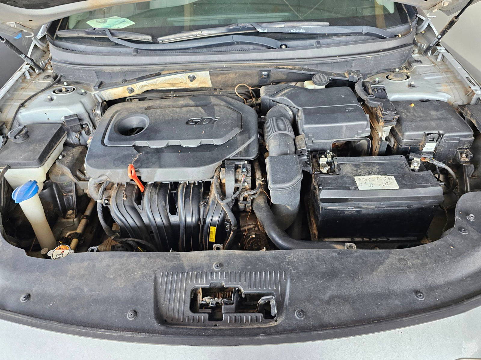 2015 HYUNDAI SONATA — 202749 Miles — Lot 576337 — Main - Marhaba Auctions Used Cars - Image 10