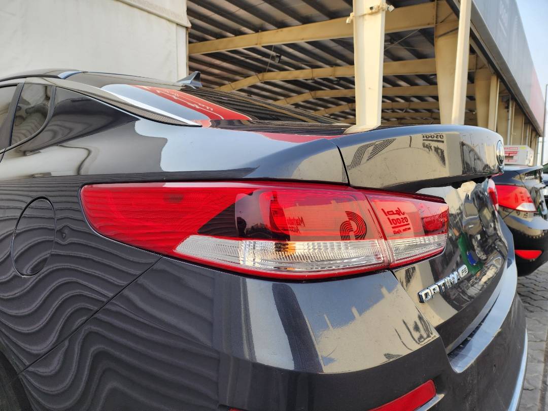 2019 KIA OPTIMA — 89307 Miles — Lot 49893724 — Souq - Marhaba Auctions Used Cars - Image 11