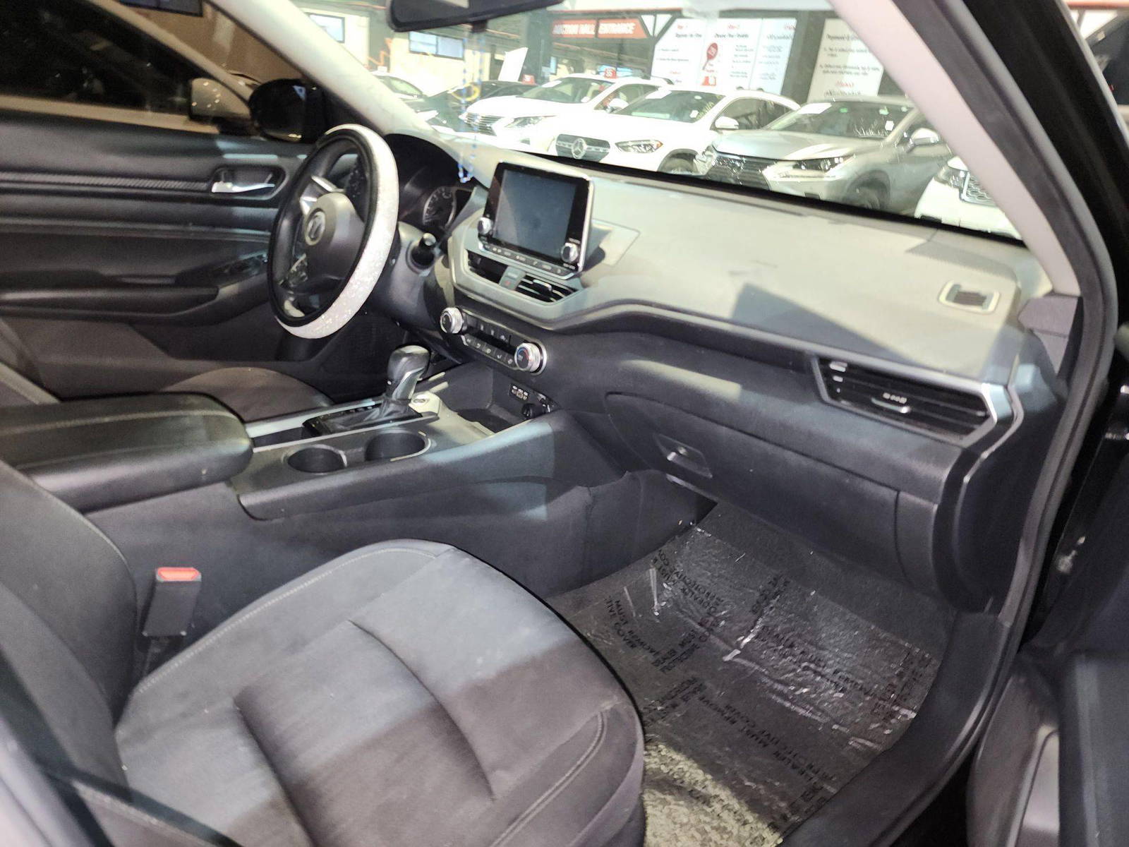 2020 NISSAN ALTIMA — 94073 Miles — Lot 252206 — Ind. 12 - Marhaba Auctions Used Cars - Image 6