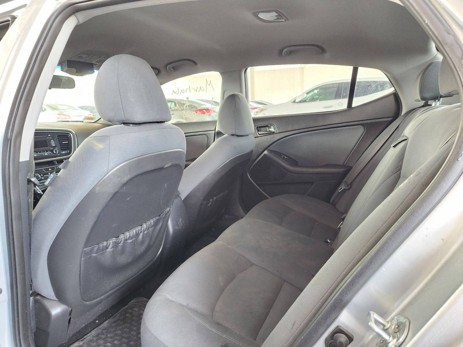 2015 KIA OPTIMA — 125837 Miles — Lot 98158 — Souq - Marhaba Auctions Used Cars - Image 6