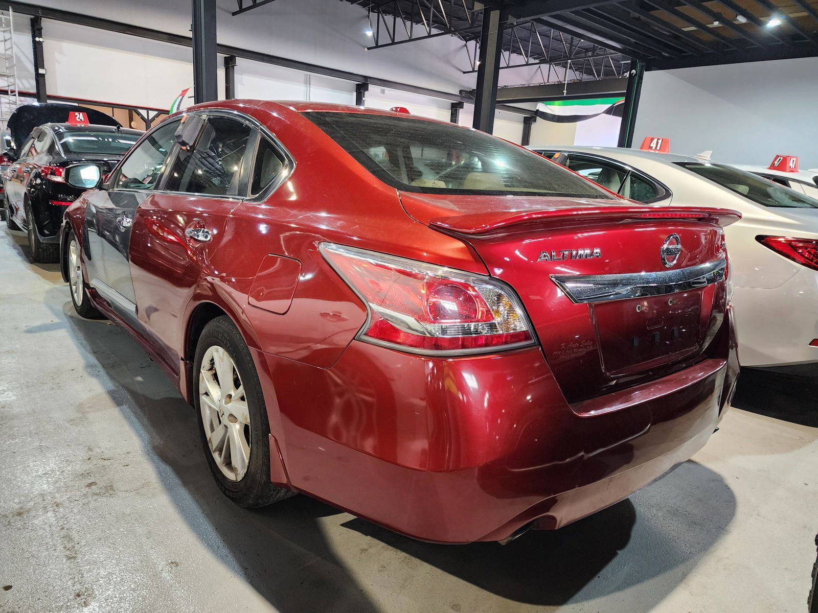 2015 NISSAN ALTIMA — 218631 Miles — Lot 198535 — Al Quoz - Marhaba Auctions Used Cars - Image 4