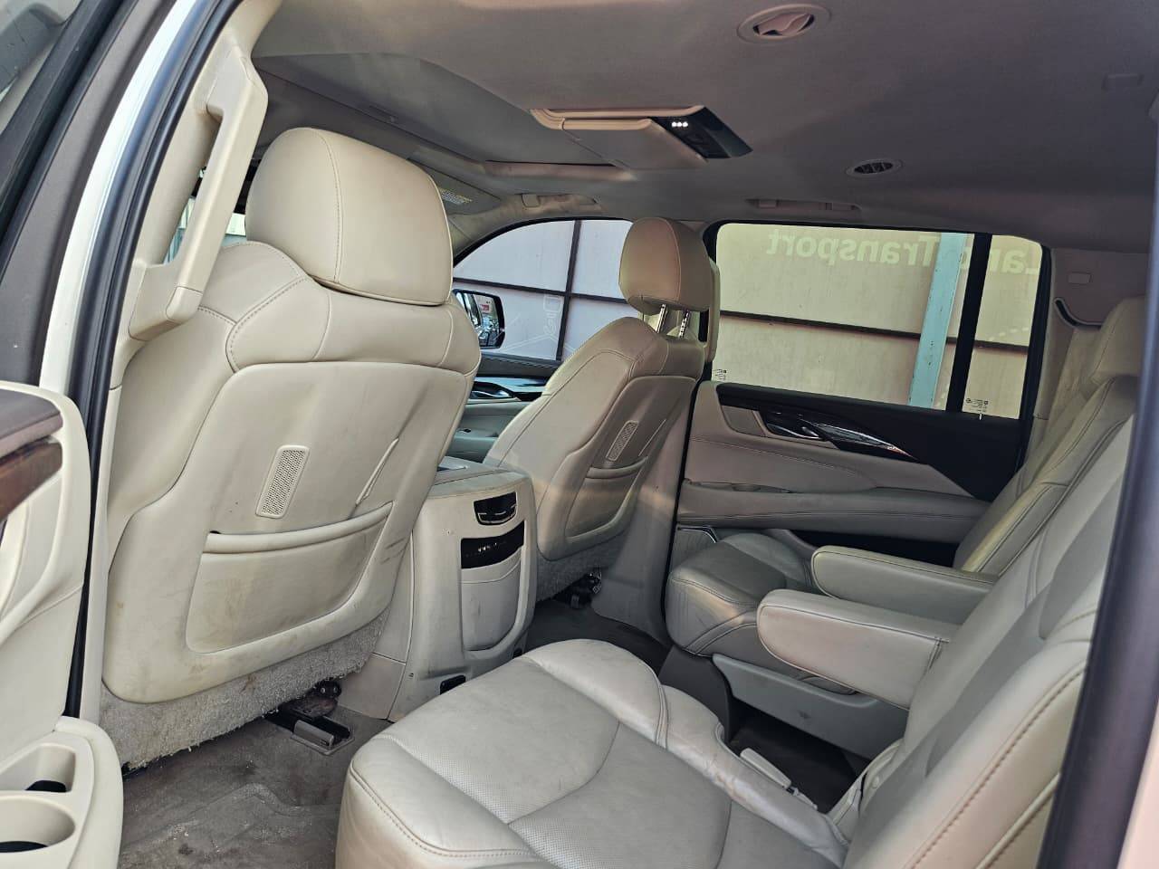 2015 CADILLAC ESCALADE ESV PREMIUM LUXURY — 232371 KM — Lot 7FR713934 — Main - Marhaba Auctions Used Cars - Image 6
