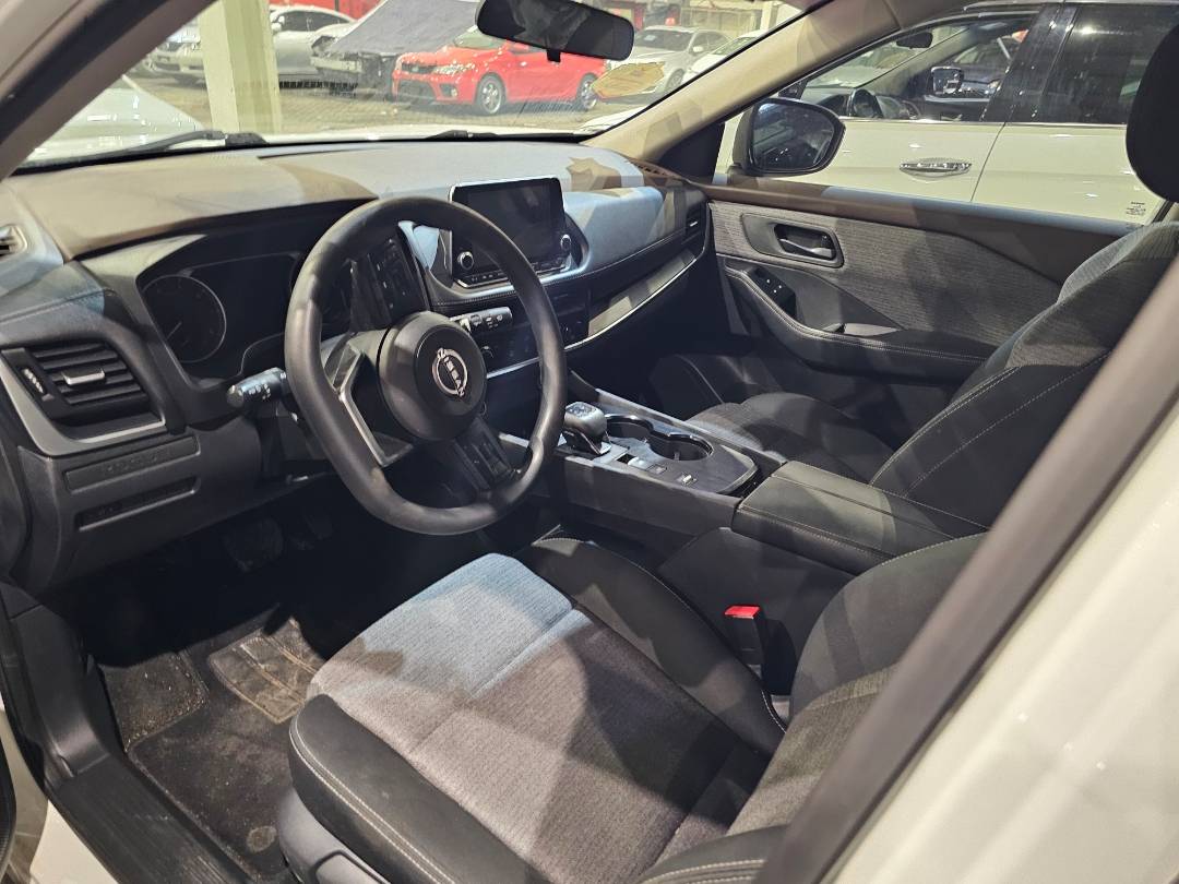 NISSAN ROGUE 2022 - Marhaba Auction Used Cars - Image 8