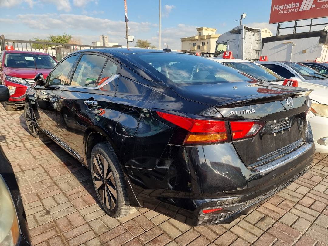 2020 NISSAN ALTIMA — 71624 Miles — Lot 125487 — Main - Marhaba Auctions Used Cars - Image 3