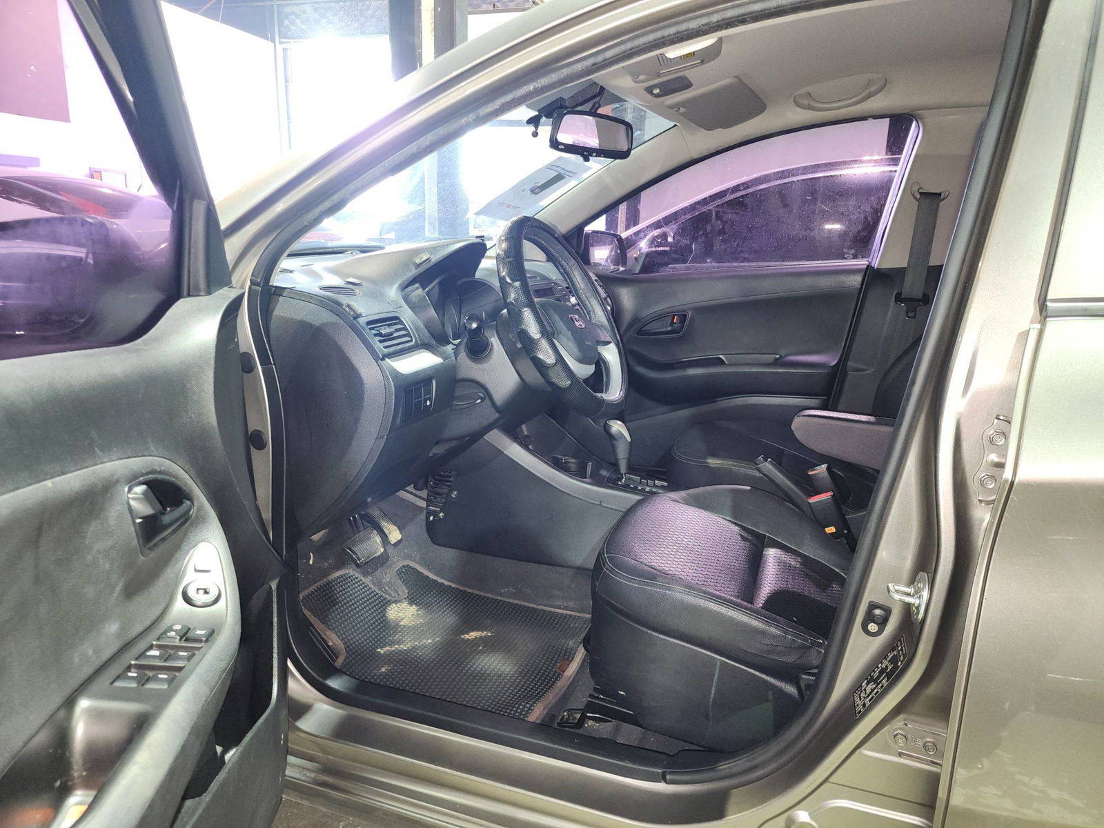 2012 KIA MORNING — 152933 KM — Lot 047902 — Al Quoz - Marhaba Auctions Used Cars - Image 9