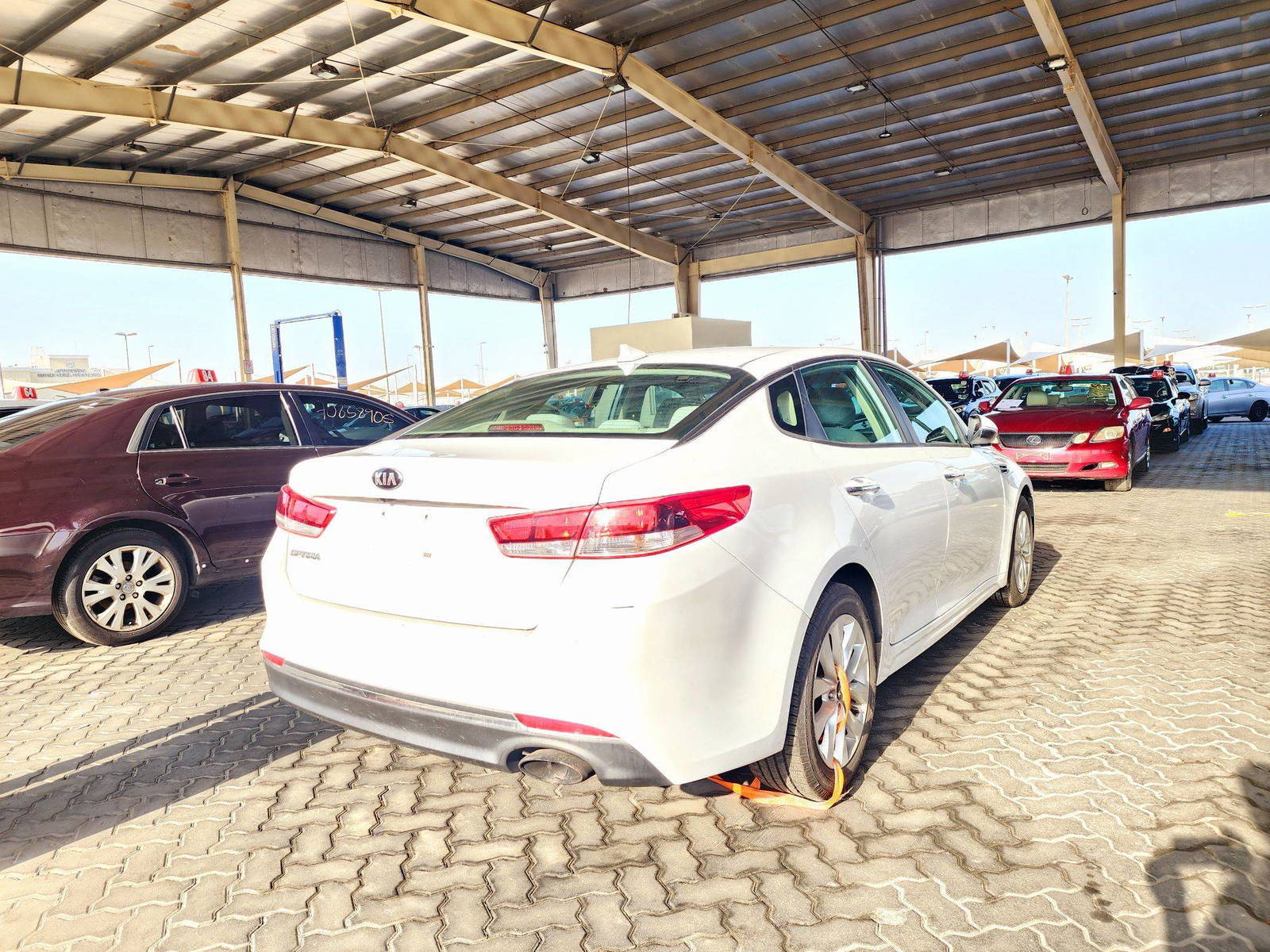 2017 KIA OPTIMA — 185147 Miles — Lot 1169741 — Souq - Marhaba Auctions Used Cars - Image 3