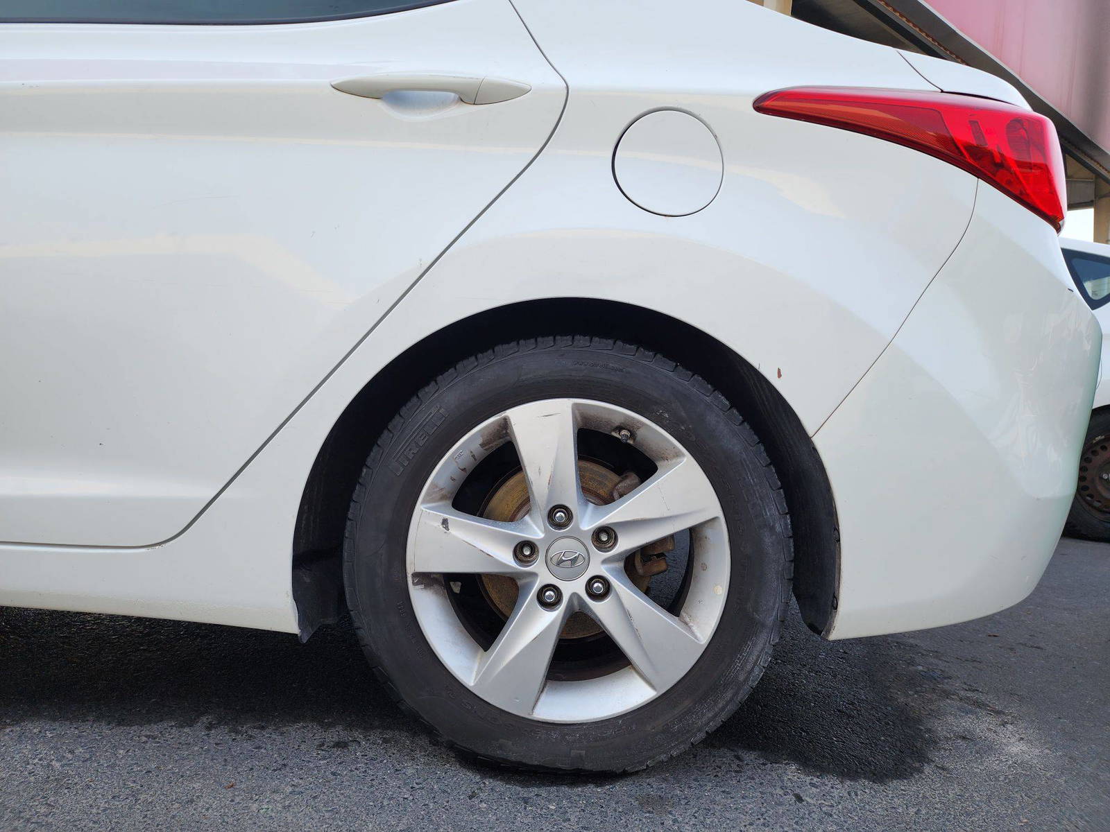 2013 HYUNDAI ELANTRA — 151706 Miles — Lot 59999 — Souq - Marhaba Auctions Used Cars - Image 10