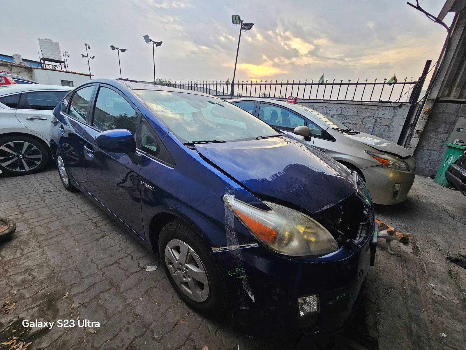 2010 TOYOTA PRIUS — 251586 Miles — Lot 93518995 — Main - Marhaba Auctions Used Cars - Image 4