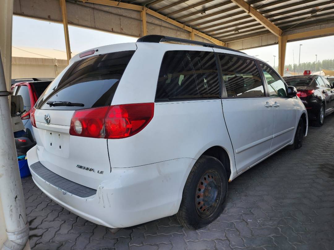 2007 TOYOTA SIENNA — 176895 Miles — Lot 7S021170 — Souq - Marhaba Auctions Used Cars - Image 5