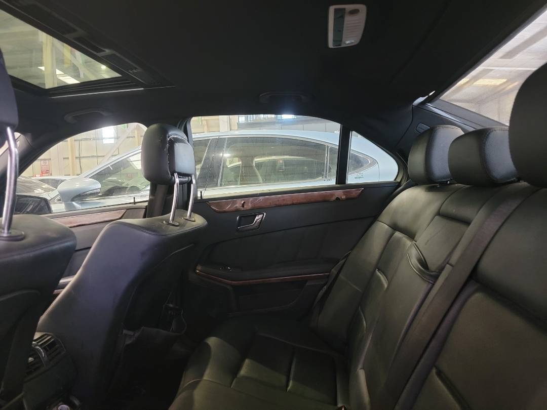 2010 MERCEDES BENZ E 350 — 180525 Miles — Lot B0AA157972 — Main - Marhaba Auctions Used Cars - Image 8