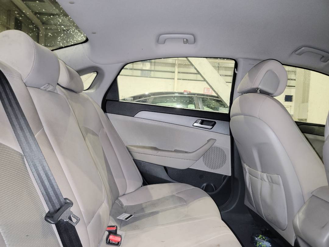 2015 HYUNDAI SONATA — 128160 Miles — Lot 77770243 - Marhaba Auctions Used Cars - Image 5