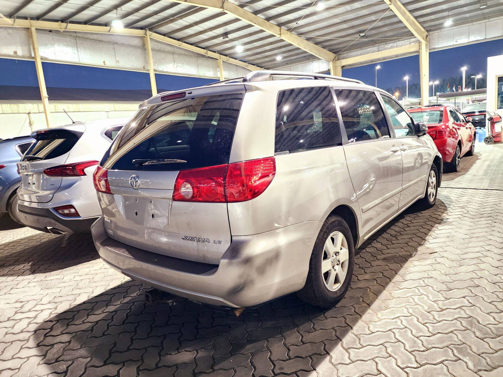 2010 TOYOTA SIENNA — 205365 Miles — Lot 82159804 — Souq - Marhaba Auctions Used Cars - Image 3
