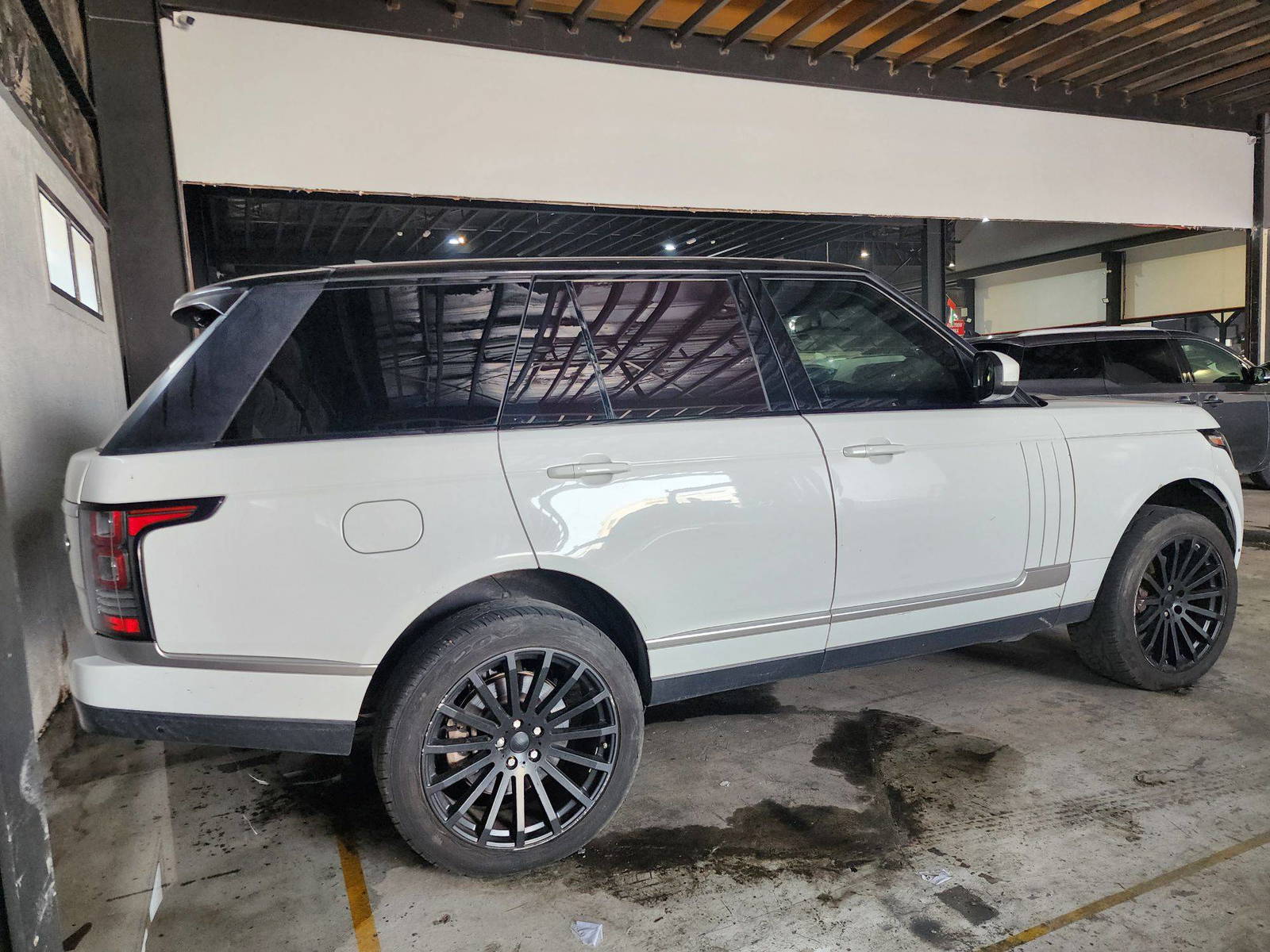 LAND ROVER RANGE ROVER 2016 - Marhaba Auction Used Cars - Image 5