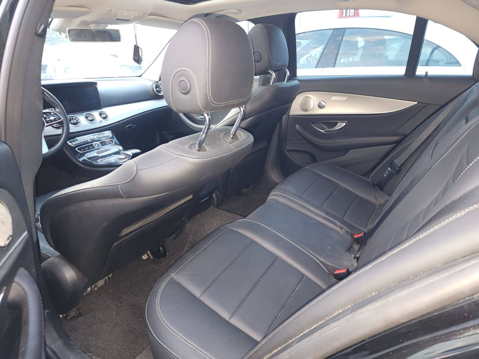 2019 MERCEDES BENZ E-300 — 91878 KM — Lot KA497064 - Marhaba Auctions Used Cars - Image 7