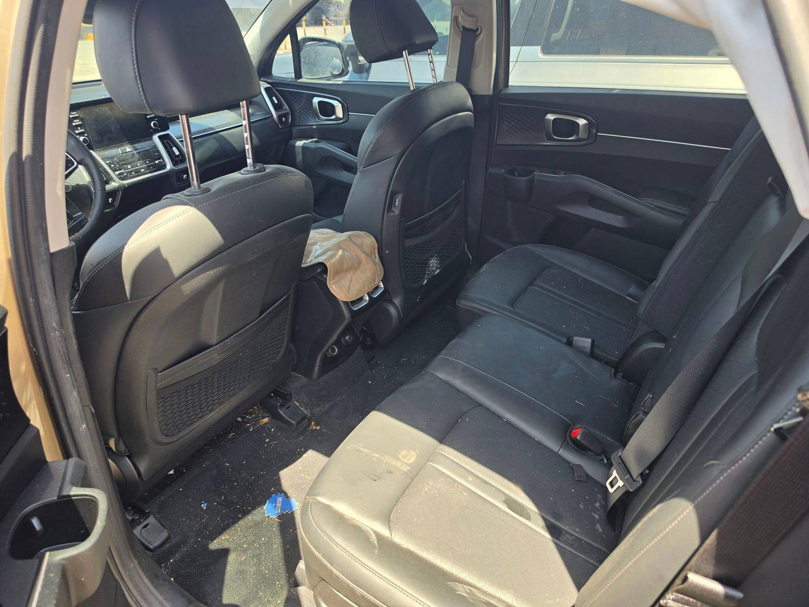 KIA SORENTO 2021 - Marhaba Auction Used Cars - Image 10