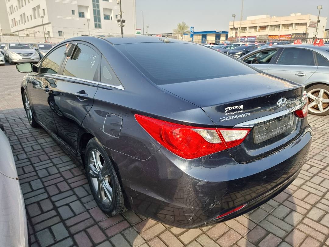 2011 HYUNDAI SONATA — 188724 Miles — Lot 41778 — Ind. 12 - Marhaba Auctions Used Cars - Image 4