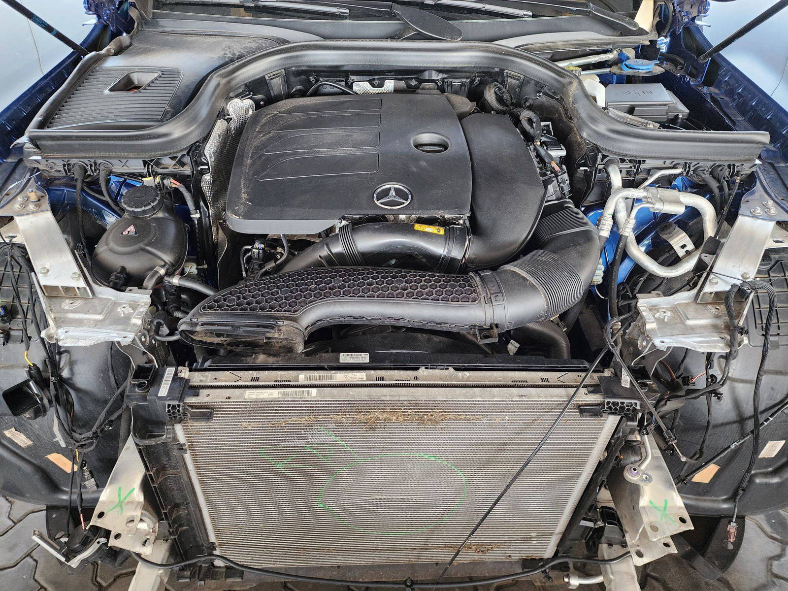 2022 MERCEDES BENZ GLC-300 — 42416 Miles — Lot 6NG054981 — Souq - Marhaba Auctions Used Cars - Image 12