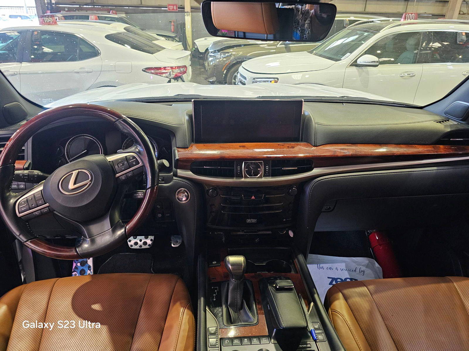 2021 LEXUS LX 570 — 95660 KM — Lot M4334709 — Main - Marhaba Auctions Used Cars - Image 11