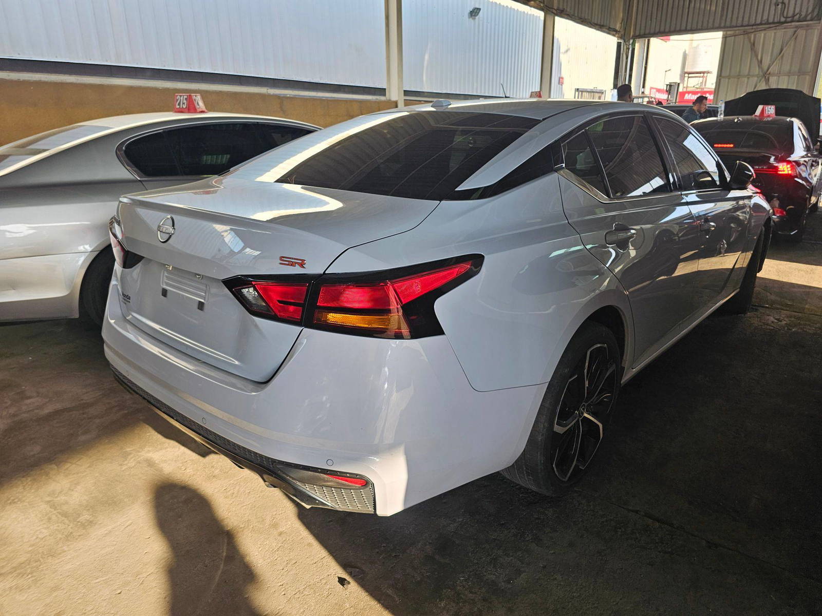 2023 NISSAN ALTIMA — 32285 Miles — Lot JU034613 — Main - Marhaba Auctions Used Cars - Image 5