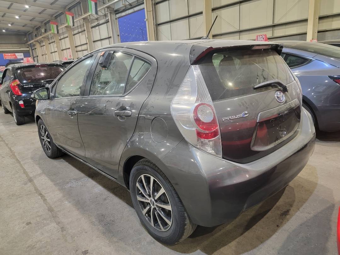 2012 TOYOTA PRIUS C — 136529 Miles — Lot 7C1516442 — Main - Marhaba Auctions Used Cars - Image 6