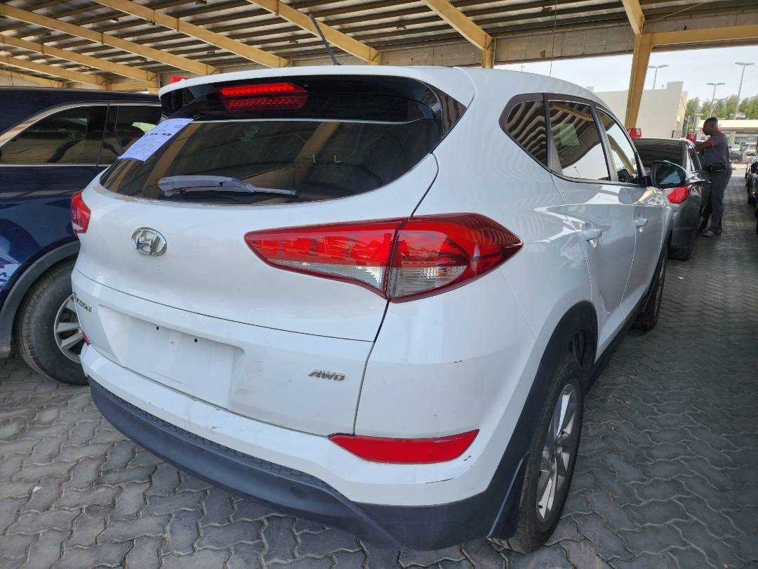 2018 HYUNDAI TUCSON — 99875 Miles — Lot 74269653 - Marhaba Auctions Used Cars - Image 9