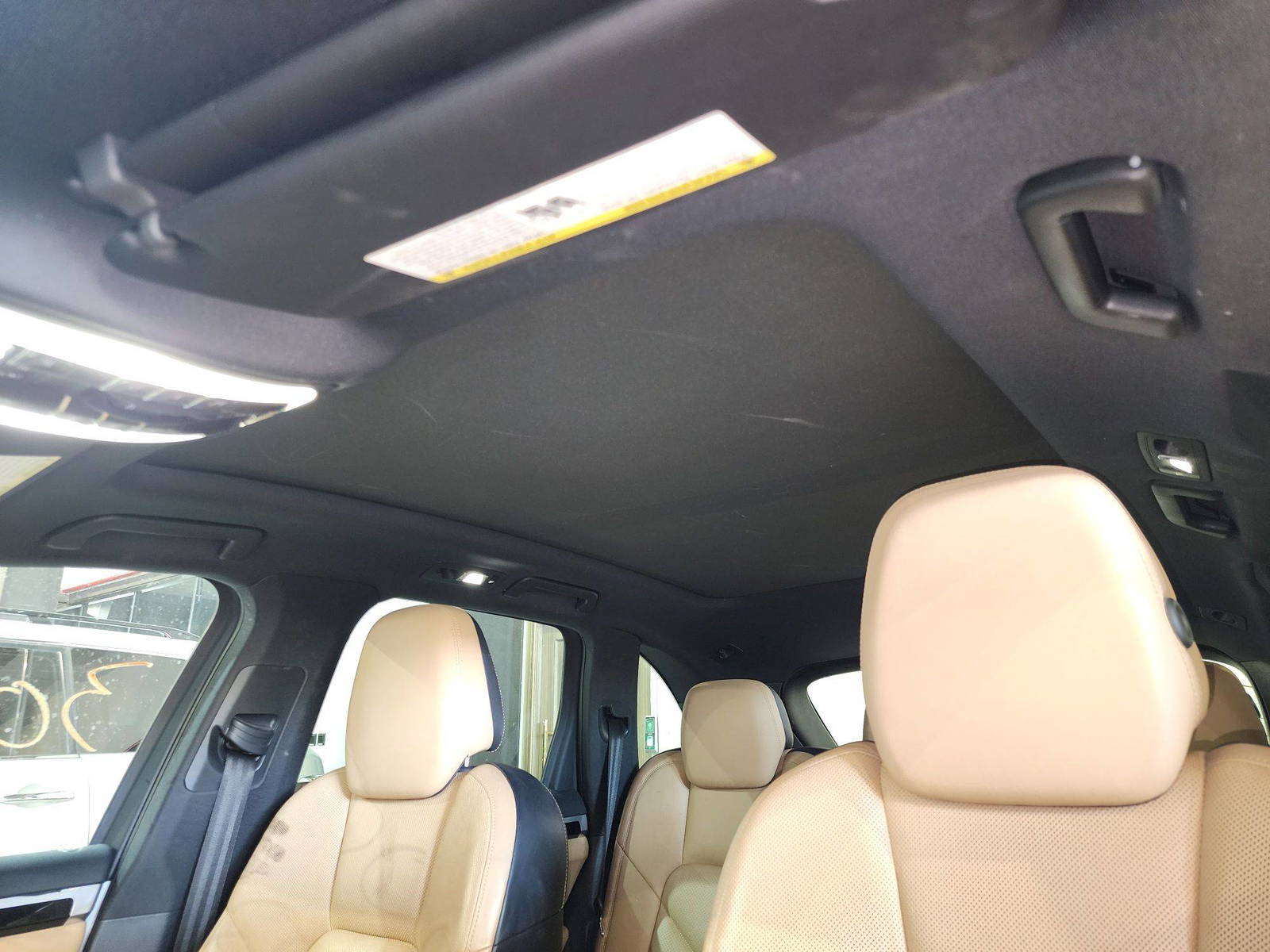 2015 PORSCHE Cayenne — 92369 Miles — Lot 40933006 — Main - Marhaba Auctions Used Cars - Image 11
