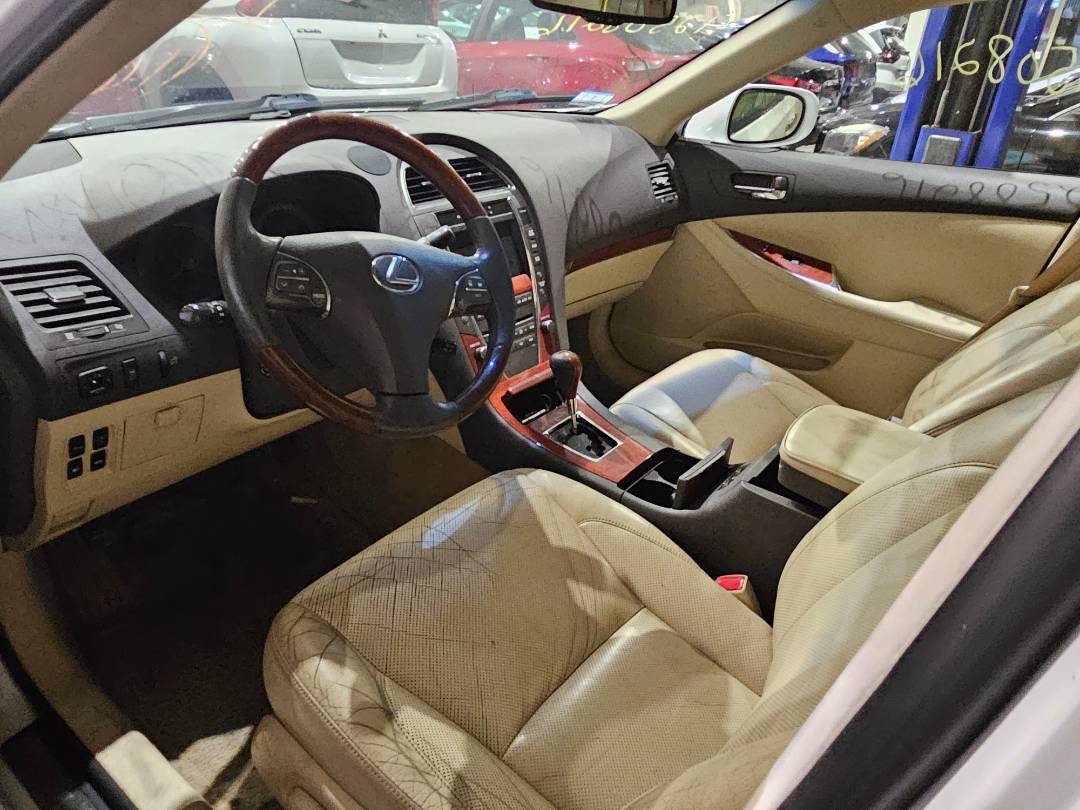 2012 LEXUS ES 350 — 131468 Miles — Lot 2490871 — Main - Marhaba Auctions Used Cars - Image 7
