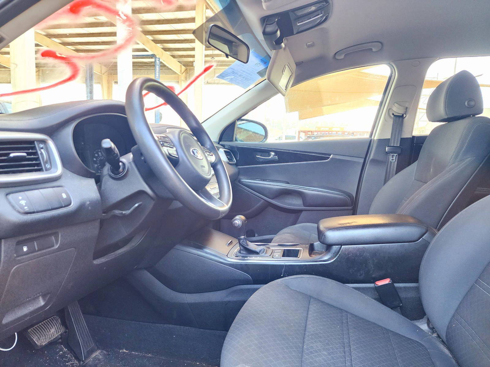 2018 KIA SORENTO — 152776 Miles — Lot 50167681 — Souq - Marhaba Auctions Used Cars - Image 8