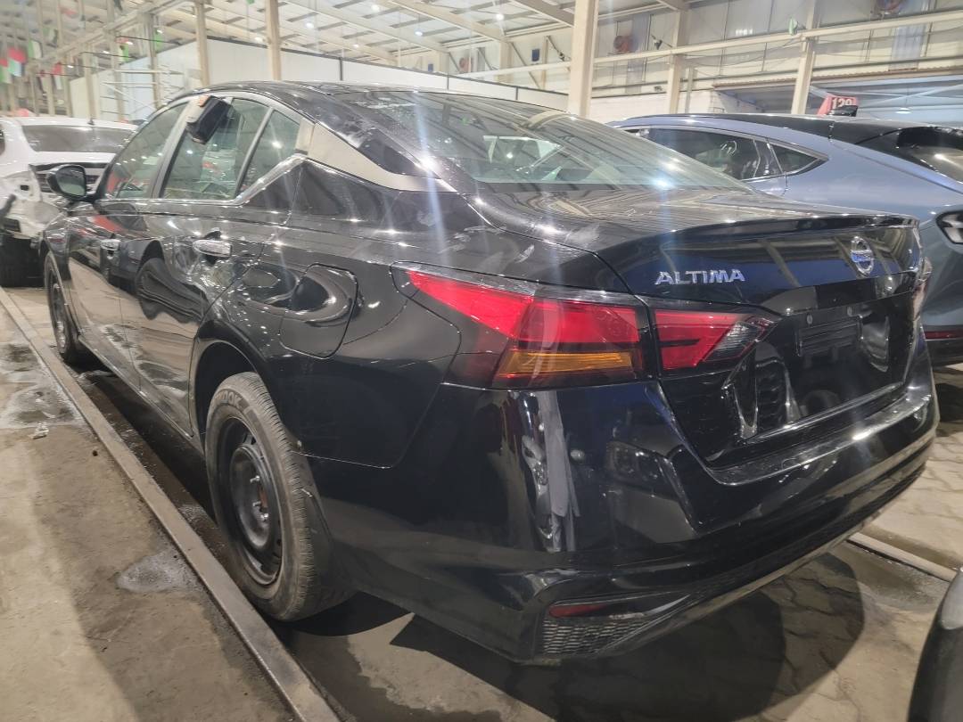 2022 NISSAN ALTIMA — 129024 Miles — Lot 7NN373018 — Main - Marhaba Auctions Used Cars - Image 4