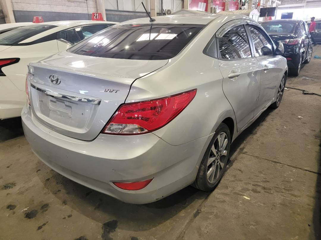 2015 HYUNDAI ACCENT — 177962 KM — Lot FU887045 — Main - Marhaba Auctions Used Cars - Image 4