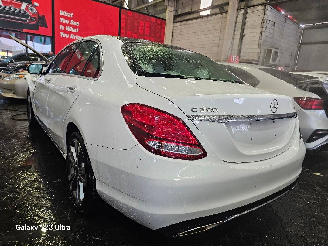 MERCEDES BENZ C300 2018 vehicle photo