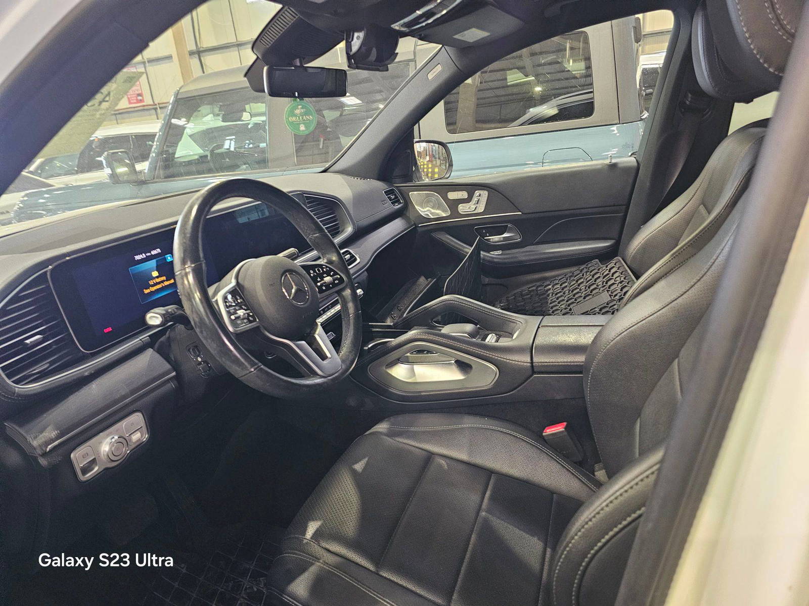 2020 MERCEDES BENZ GLS 450 — 60675 Miles — Lot 43140579 — Main - Marhaba Auctions Used Cars - Image 8
