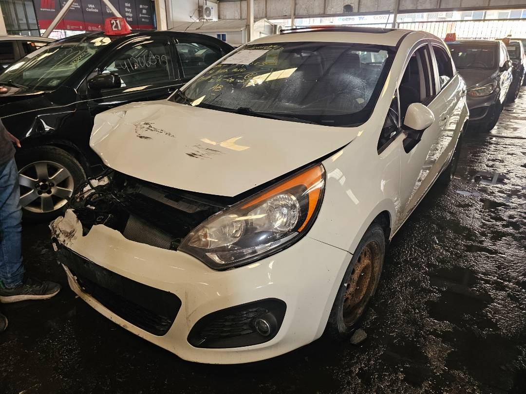 2014 KIA RIO — 179083 KM — Lot 12332750 — Main - Marhaba Auctions Used Cars - Image 5