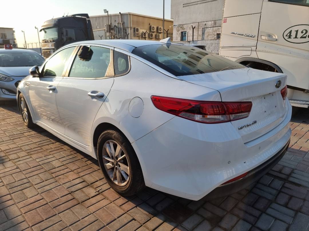 2018 KIA OPTIMA — 238863 Miles — Lot 125487 — Souq - Marhaba Auctions Used Cars - Image 5