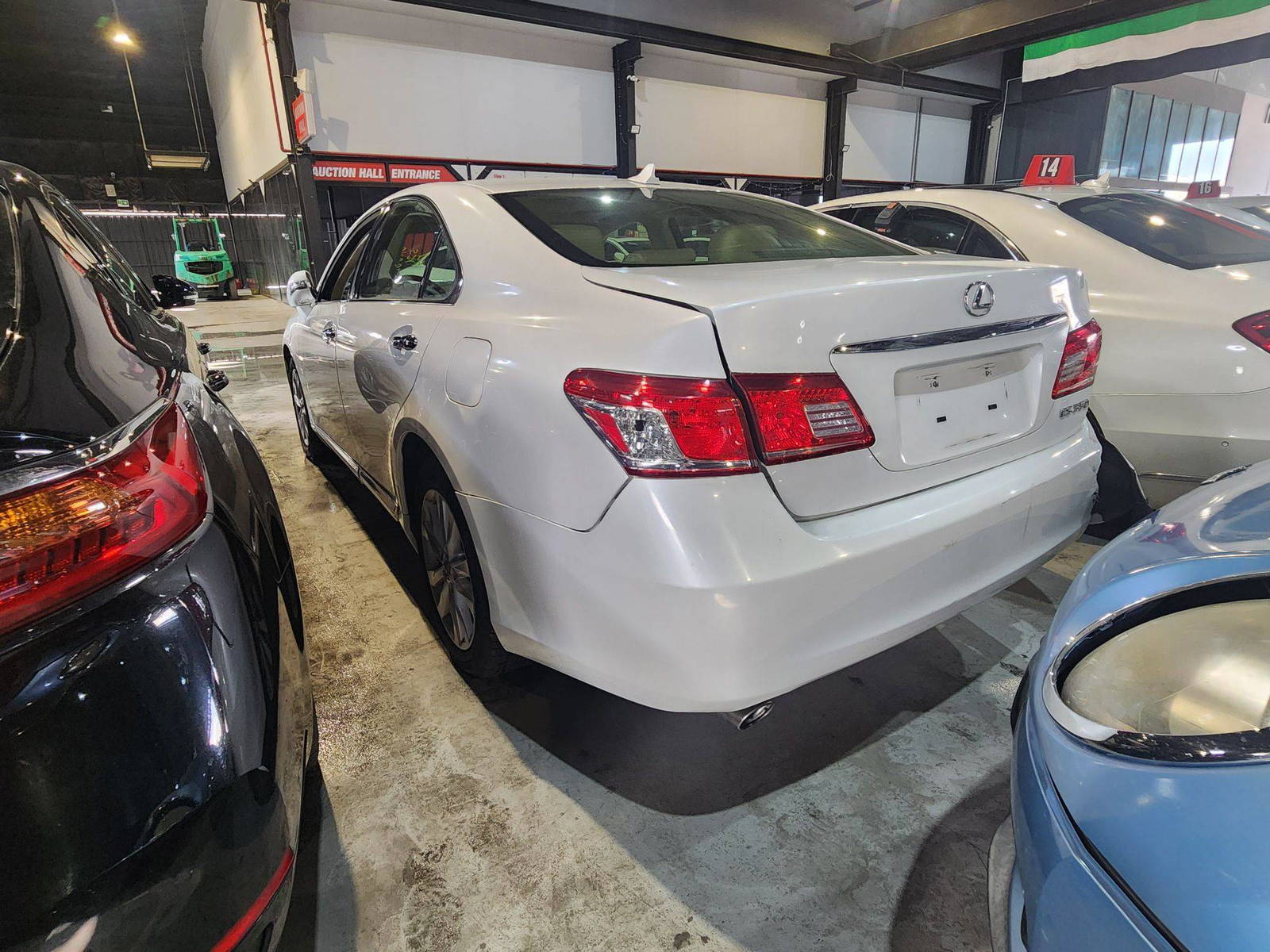 2012 LEXUS ES 350 — 181037 Miles — Lot 2498493 — Al Quoz - Marhaba Auctions Used Cars - Image 5