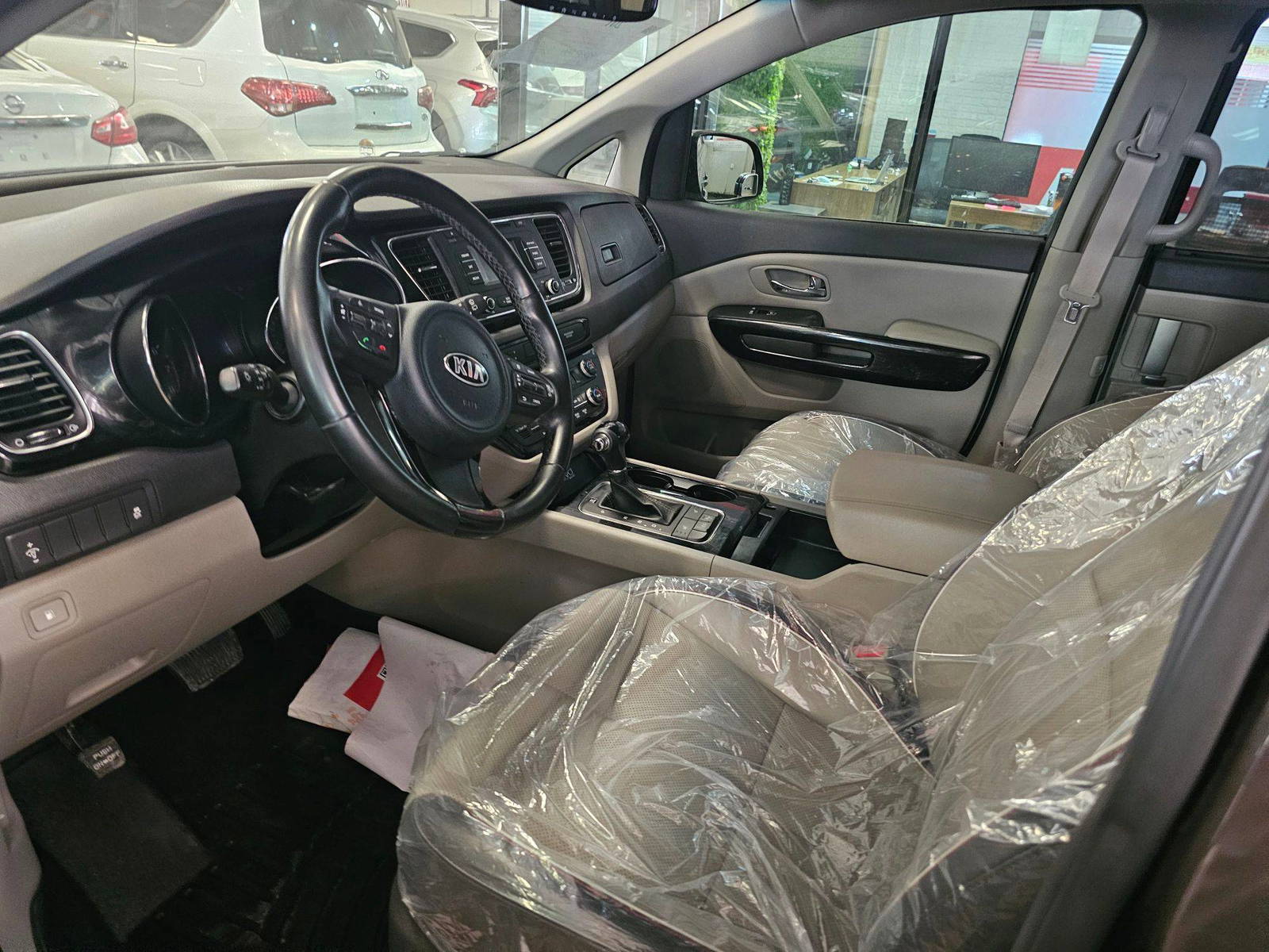 KIA SEDONA 2016 - Marhaba Auction Used Cars - Image 8