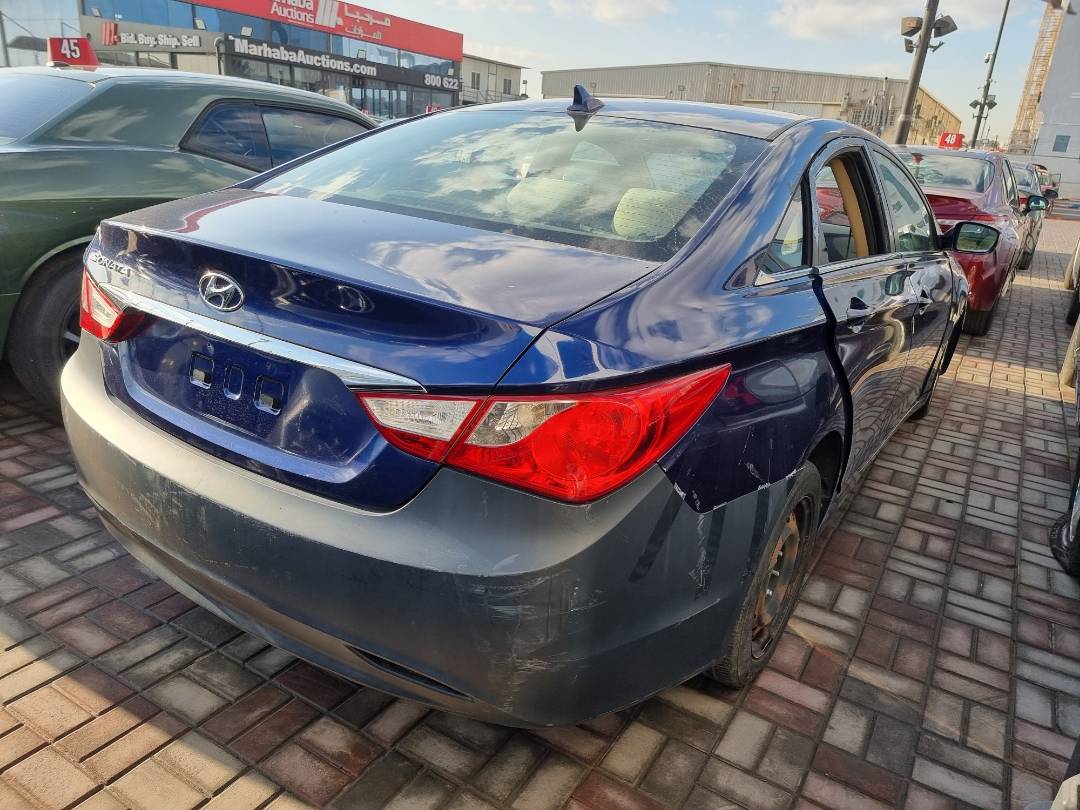 2011 HYUNDAI SONATA — 120153 Miles — Lot 21765 — Ind. 12 - Marhaba Auctions Used Cars - Image 4