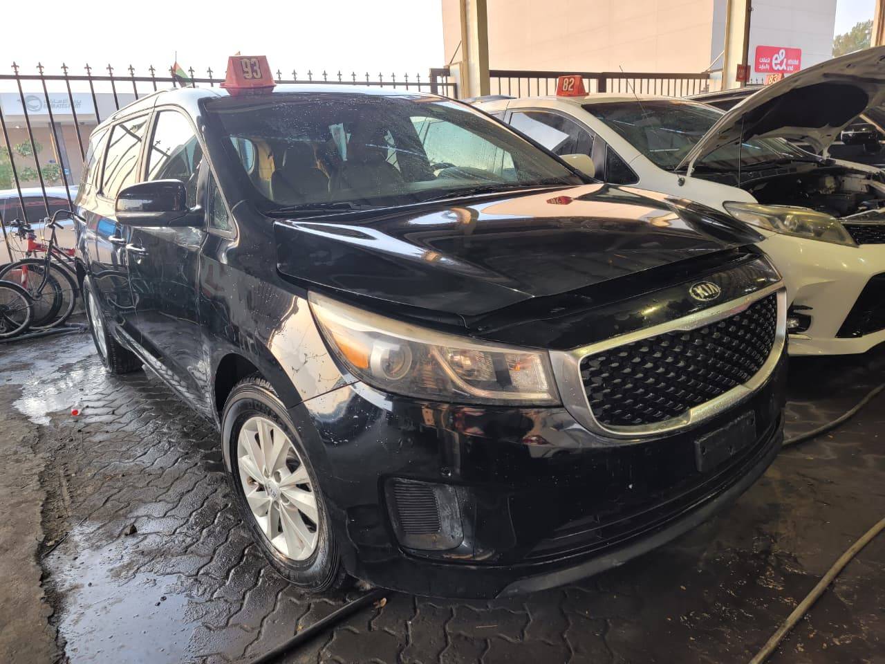 2017 KIA SEDONA — 177261 Miles — Lot H6254815 — Main - Marhaba Auctions Used Cars - Image 4