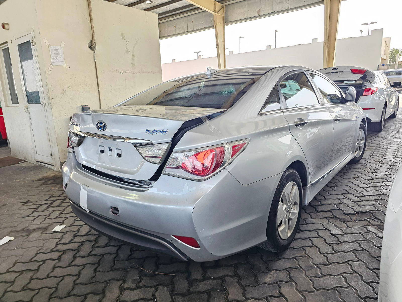 2012 HYUNDAI SONATA — 172937 Miles — Lot CA045154 — Main - Marhaba Auctions Used Cars - Image 4
