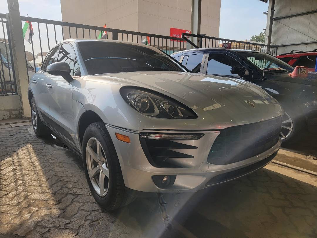 2018 PORSCHE MACAN — 80511 Miles — Lot LB10932 — Main - Marhaba Auctions Used Cars - Image 5